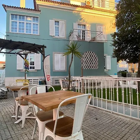 Impact House * Estoril