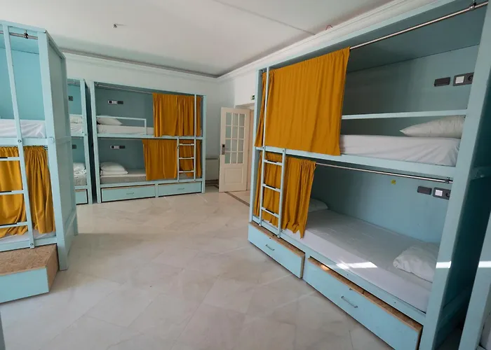 Impact House Hostel *