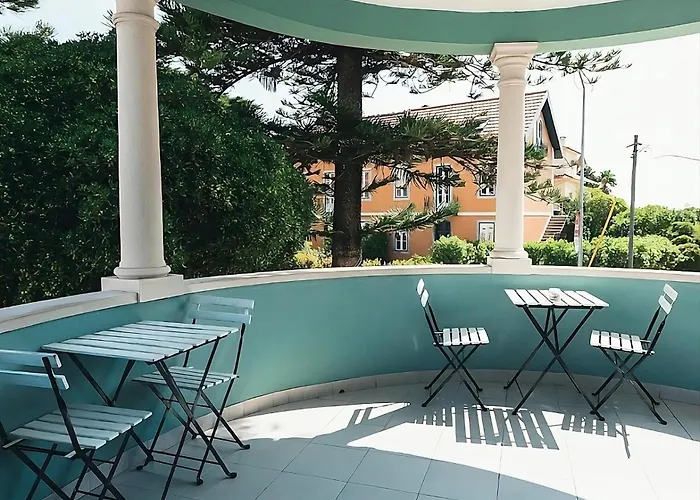 Hostel Impact House *