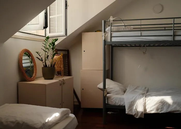 Impact House Estoril